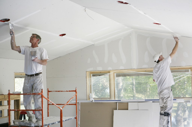Illustration for article titled 10 Essential Tips to Renovate Your Home